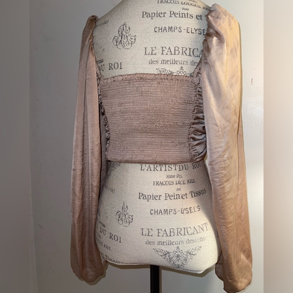 Beige Silky Renaissance Top - Picture 7 of 7
